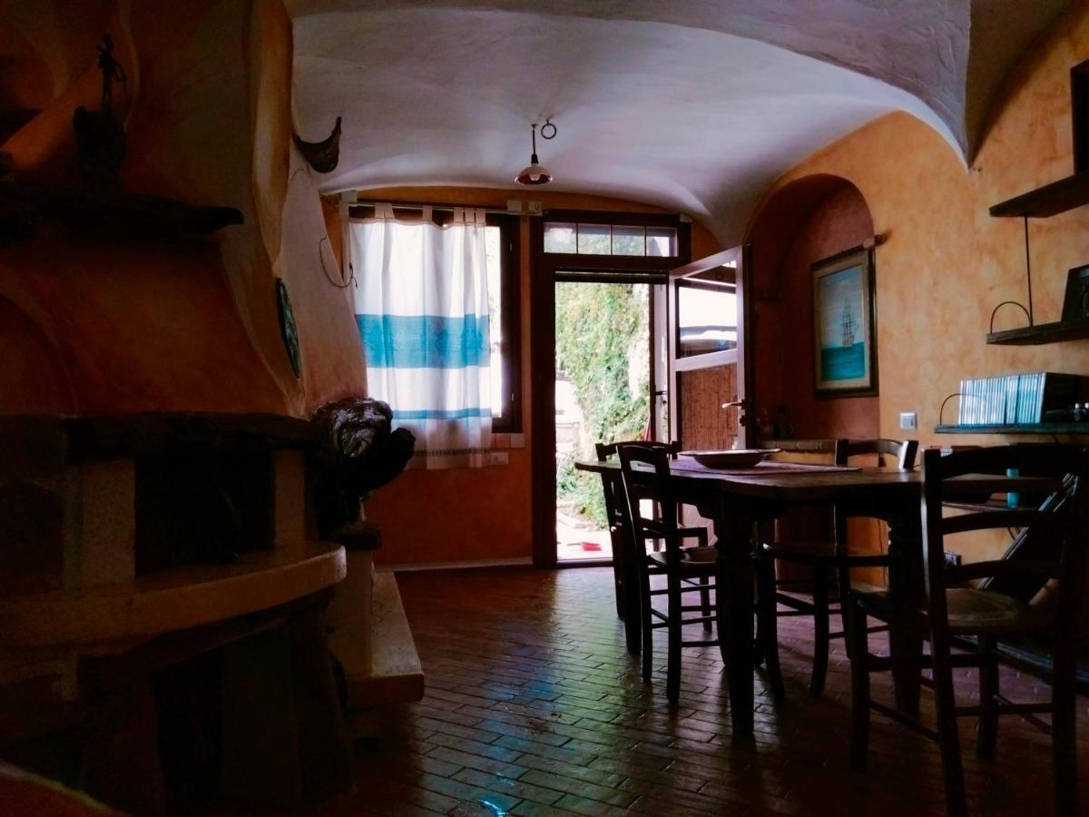 Casa Rustica Lejlighed Dorgali Eksteriør billede